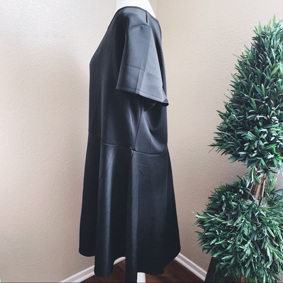 📌NWT Black Dress With Peek A Boo Mesh 3XL - Picture 3 of 5